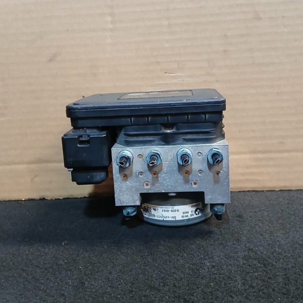 BMW F20 F30 F32 ABS Brake Pump Anti Lock DSC Dynamic Stability Control 6861376