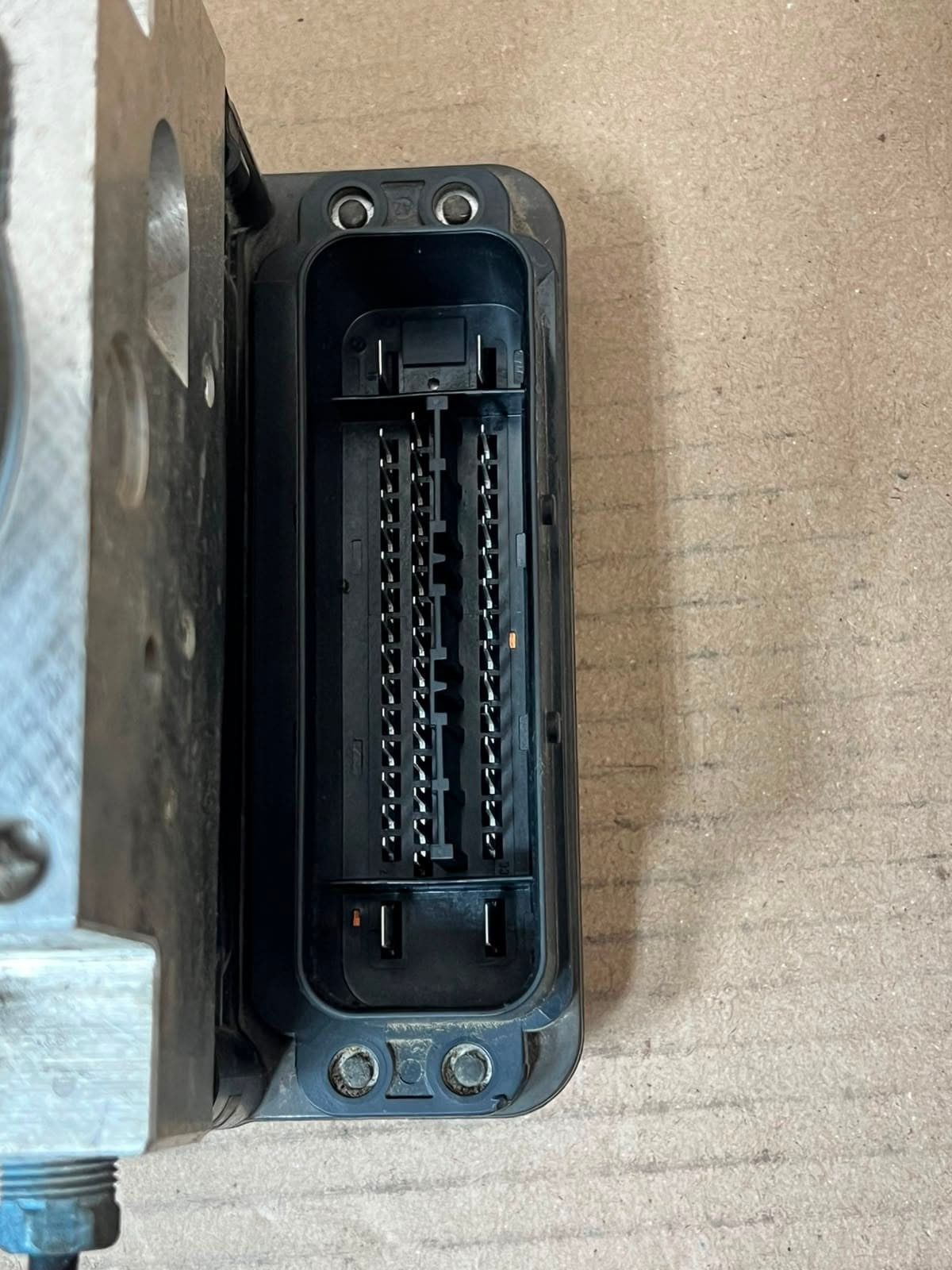 2008-2010 BMW E6X 535i 5 Series E60 520d Abs Pump Control Module 6783360 OEM