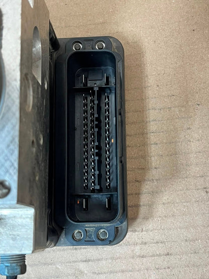 2008-2010 BMW E6X 535i 5 Series E60 520d Abs Pump Control Module 6783360 OEM
