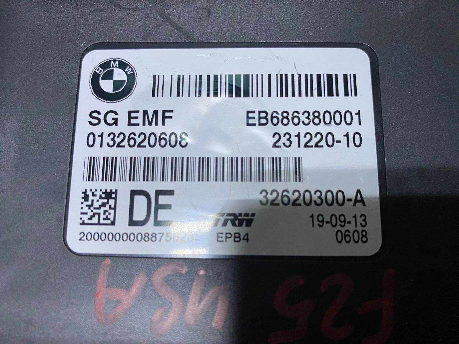 2010-2017 BMW X3 Parking Brake Control Module 6863800 F10, F11 5 Series and F25 