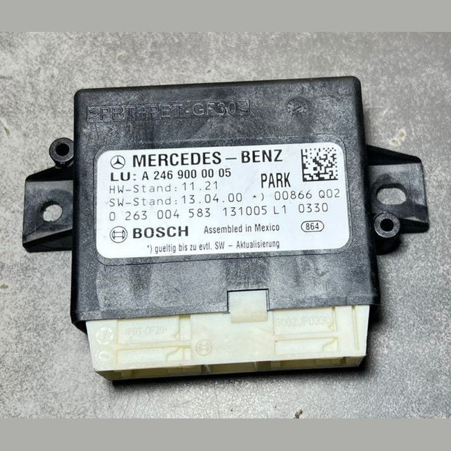 13–17 Mercedes W246 CLA / B-Class Parking Sensor Control Module A246 9000005 OEM