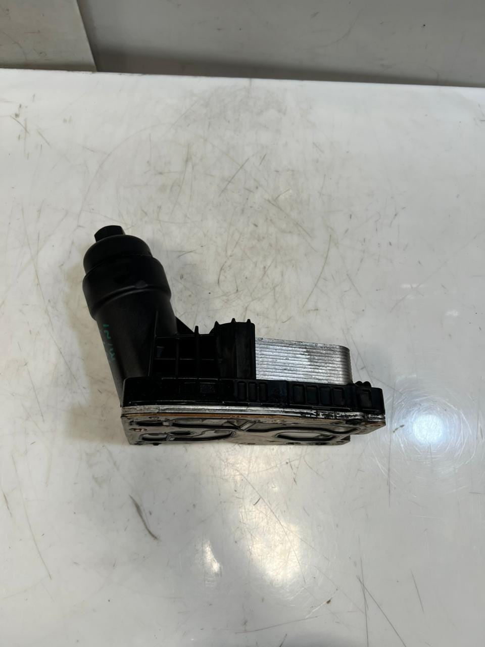 BMW N47D20C E90 F30 F20 F10 Engine Oil FILTER HEAT Cooler Water-Cooled 8507626