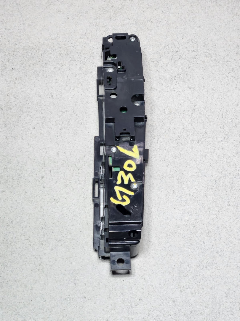 2017-2023 BMW 540i Center Console Control Panel Switch 9460818 G30 G31 5 Series