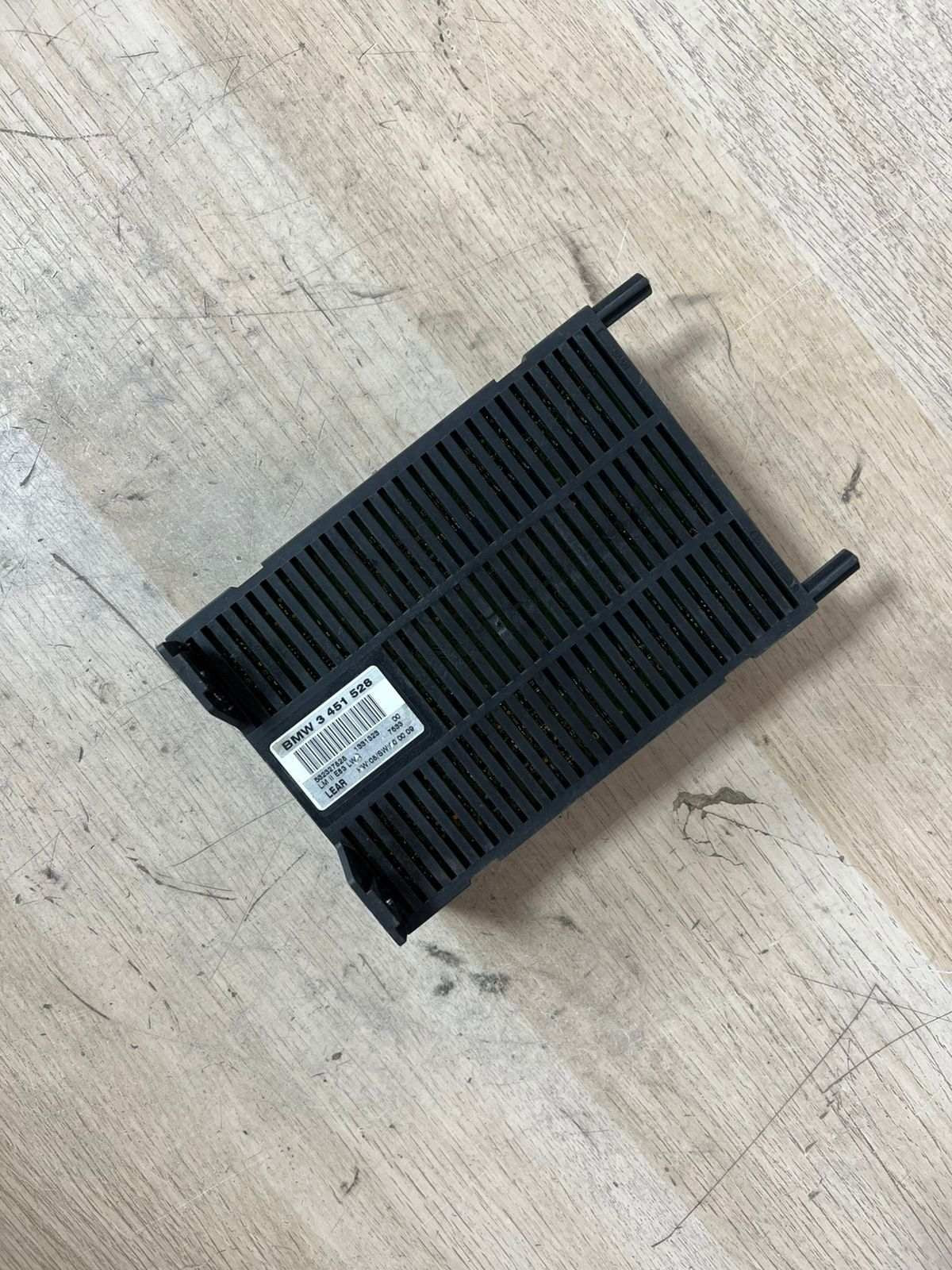 2007-2010 BMW X3 E83 Headlight faceLight Control Module 3451528