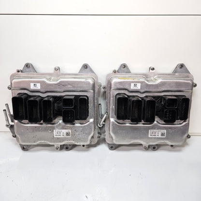 8636967-2014-2018 BMW X6 F16 N63 Engine Control Module ECU DME Key Set