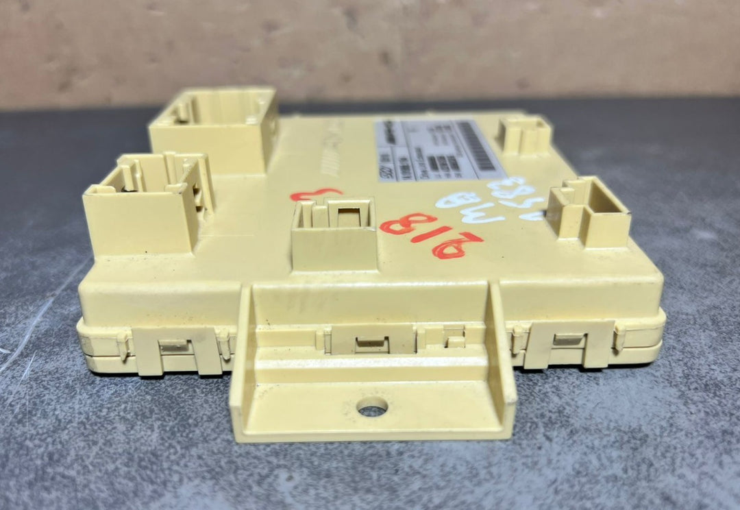 12-17 Mercedes W218 CLS AMG 63 Drive Unit Extended Control Module A000 9009903