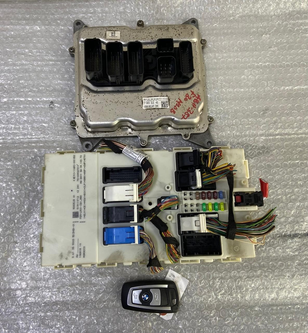 OEM BMW F30 N20B ENGINE CONTROL UNIT DME ECU SET 7643312 BOSCH