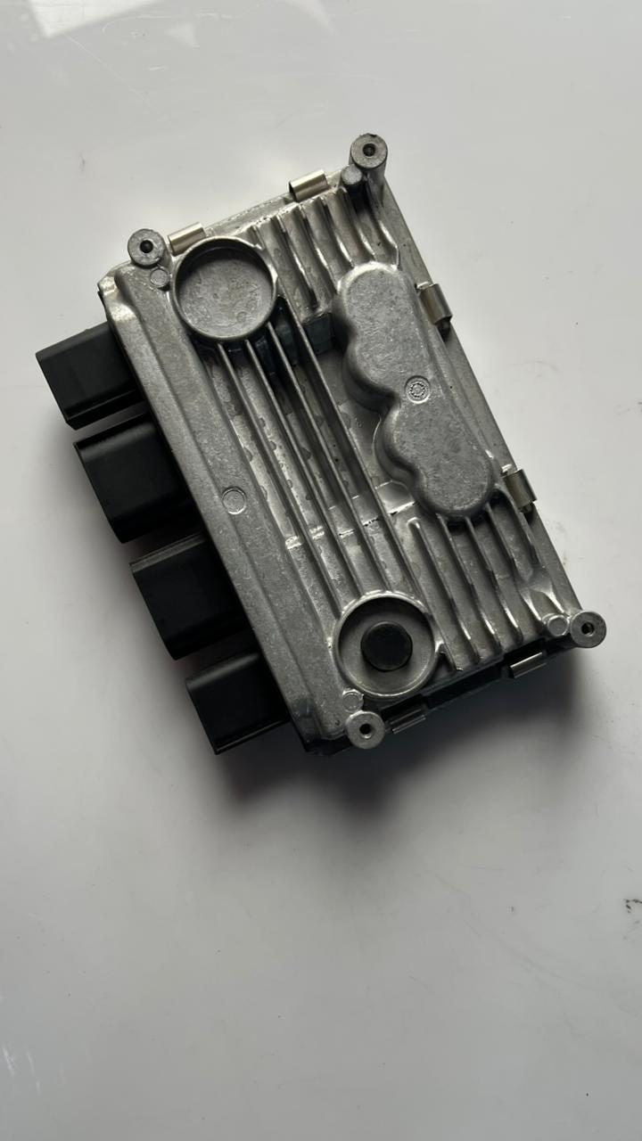 BMW Active Steering Control Unit 6854031 F10, F01, F06, F07, F11, F12, F13