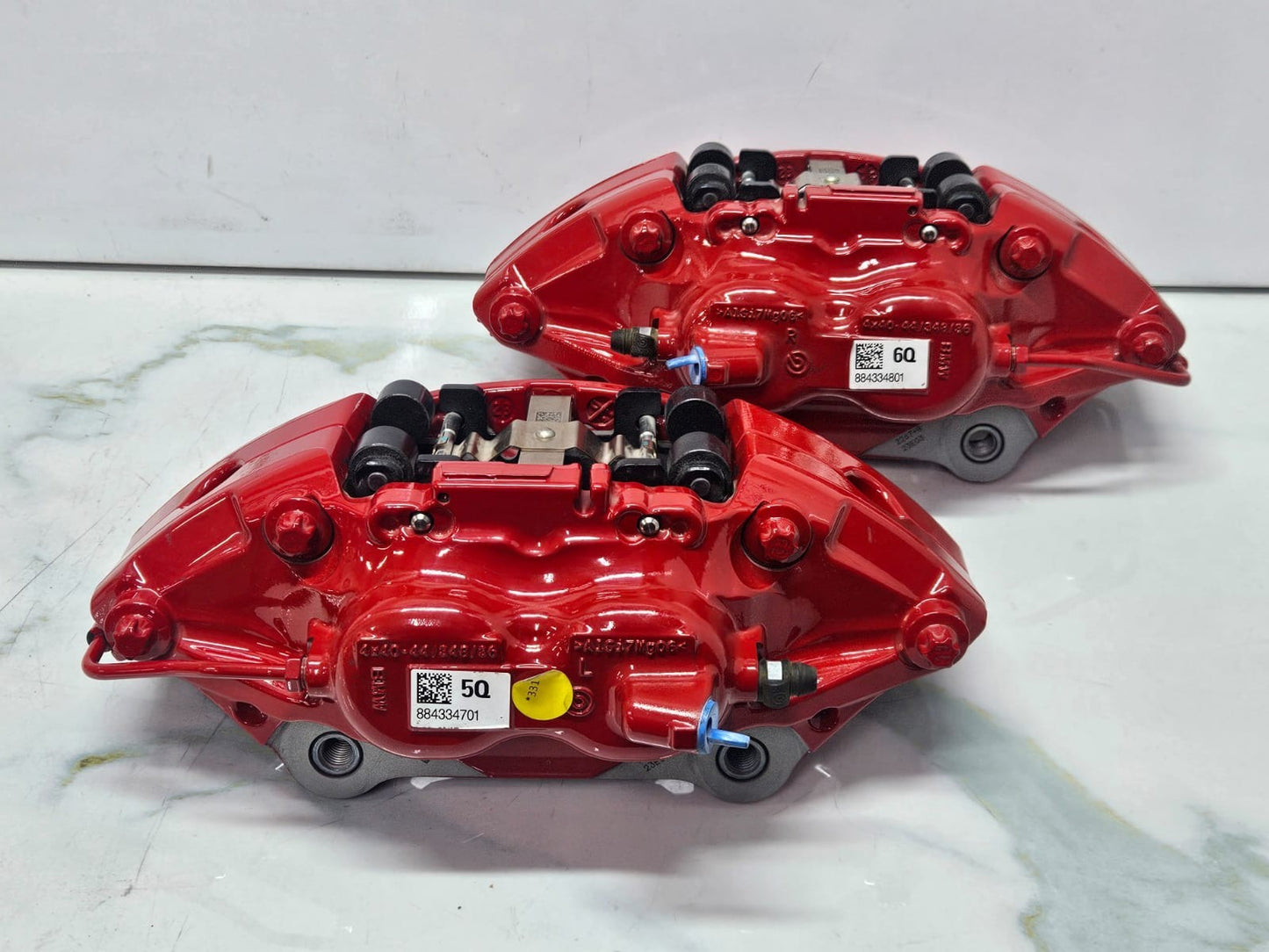 BMW G20 Calipers Front Left Right Set-8843347, 8843348 Brand New Red colour OEM
