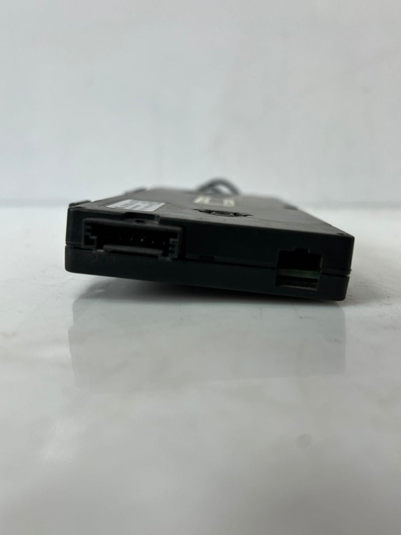 2010-2012 BMW X1 Antenna Amplifier AM/ FM 9168328 OEM