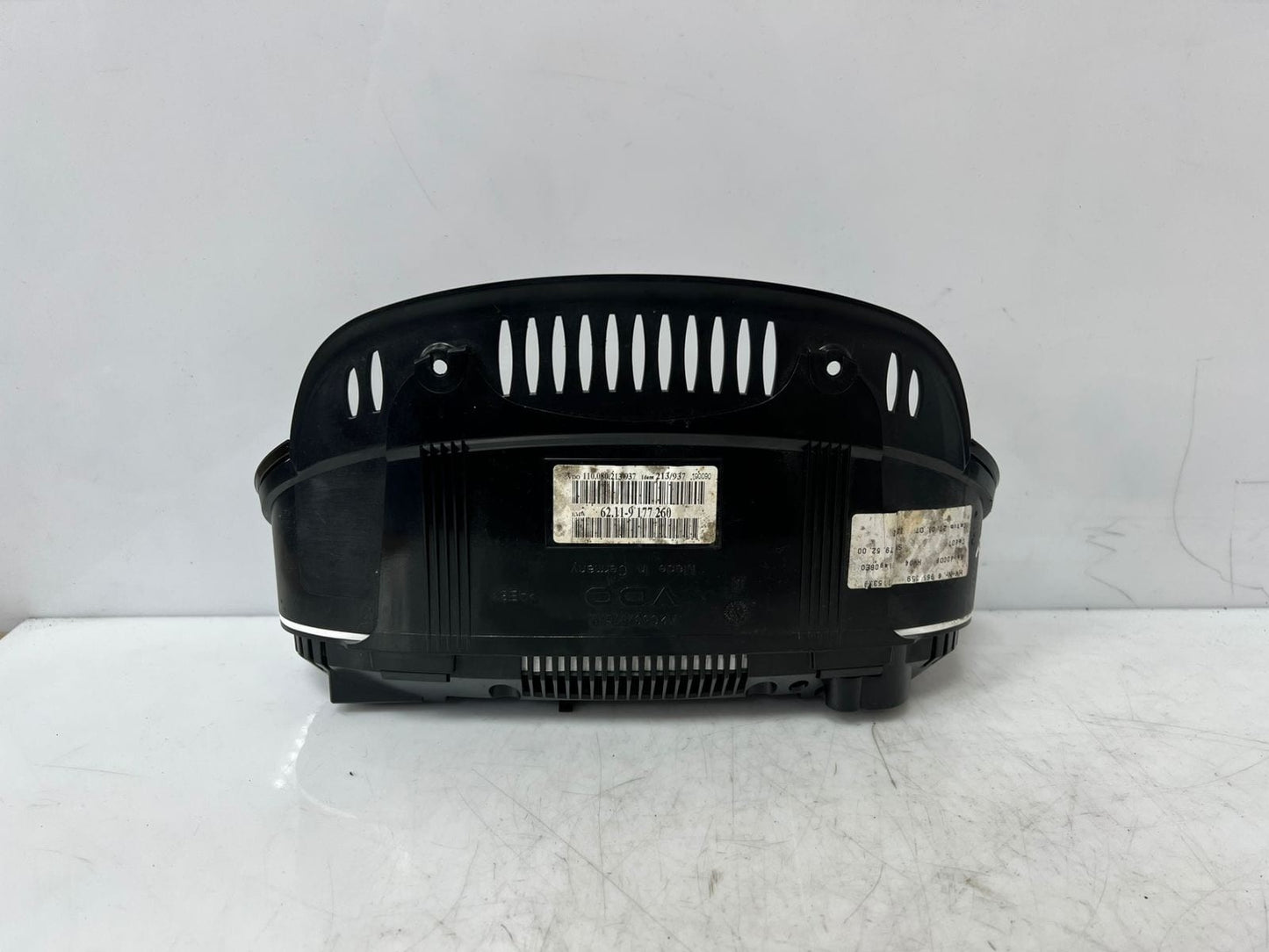 2003-2010 BMW 525i 5-Series E60 E61 SPEEDOMETER Instrument Cluster 9177260 OEM