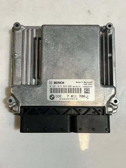 BMW E87 N47D Engine Control Unit ECU SET DDE + CAS3 + 1KEY 7811700 OEM