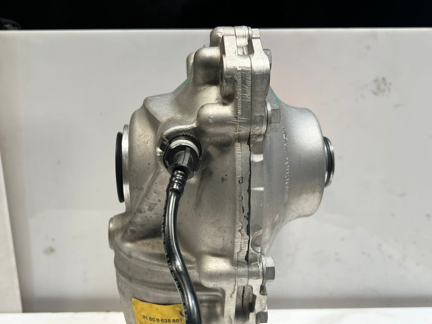 2014 BMW X5 F15 N47 X6 E71 F10 F20 F30 E70 Front AXLE Differential 8635861 OEM