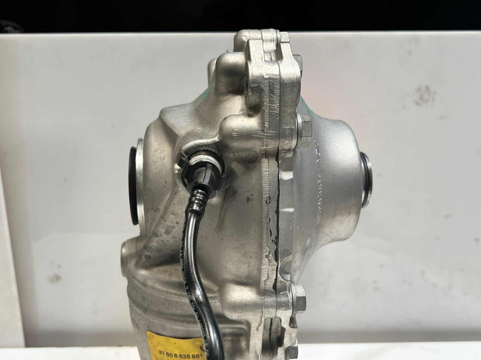 2014 BMW X5 F15 N47 X6 E71 F10 F20 F30 E70 Front AXLE Differential 8635861 OEM