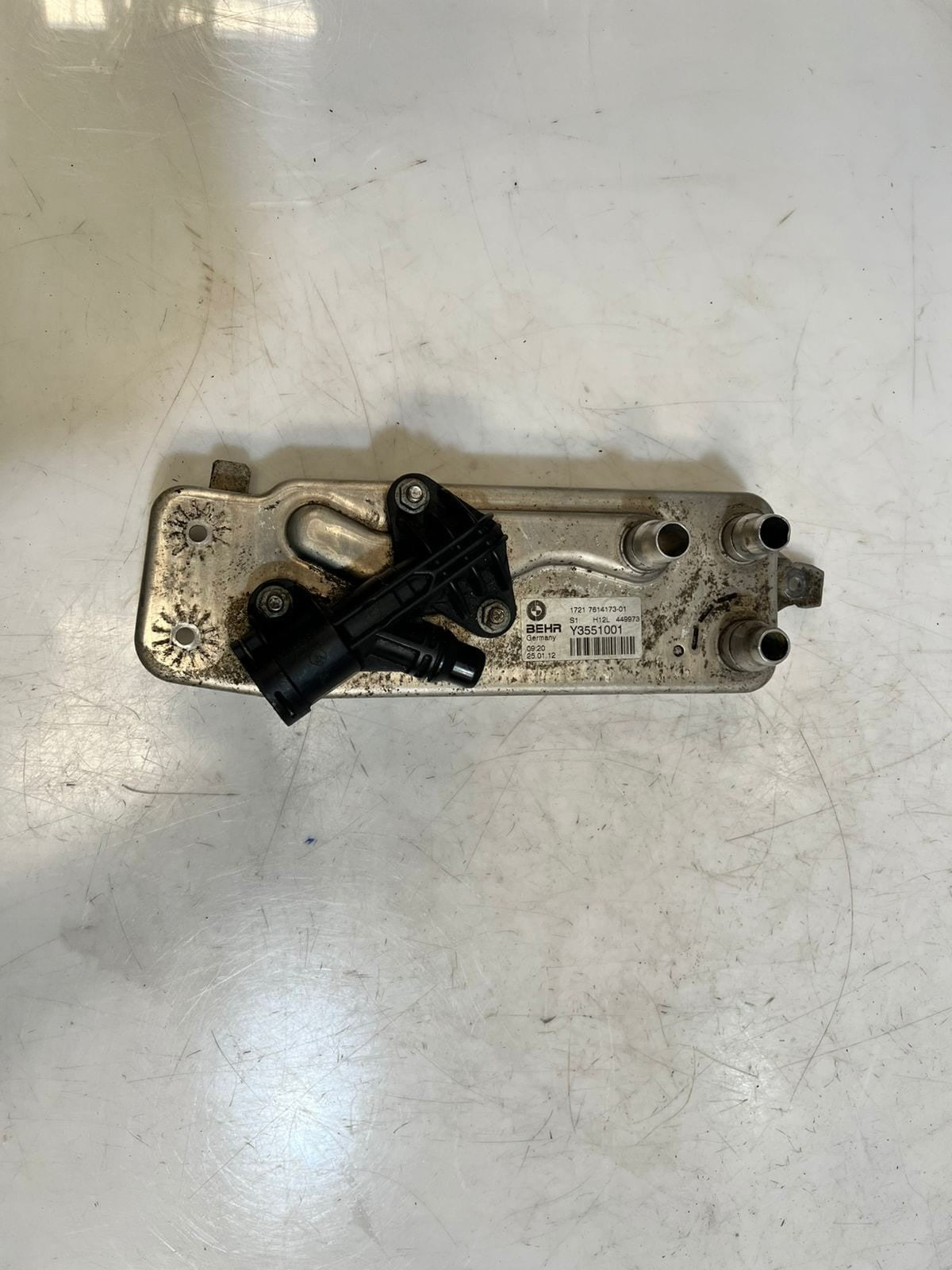 BMW F10 F07 F12 F13 F06 F11 7 MODEL Automatic Transmission Oil Cooler 7614173