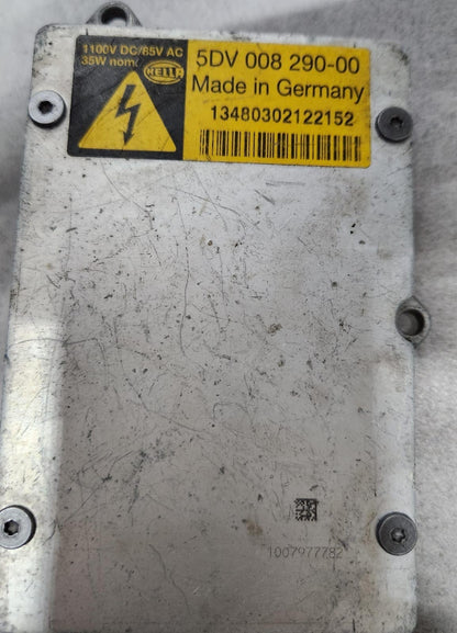 1998-2004 Mercedes-Benz SLK230 Xenon Headlight Ballast Control Unit 00829000