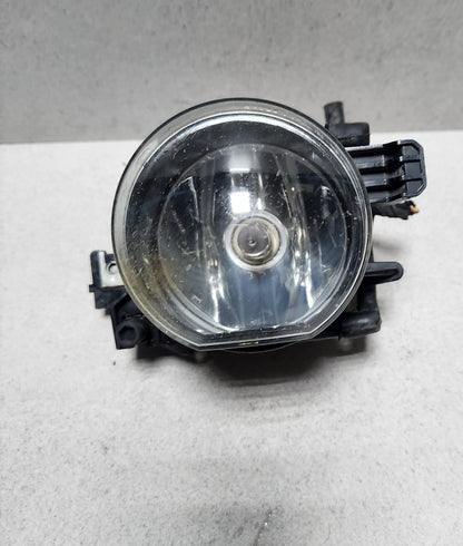 2006-2008 BMW 750i Front Fog Light 6943415 740Li 750i 750Li 760Li and Alpina
