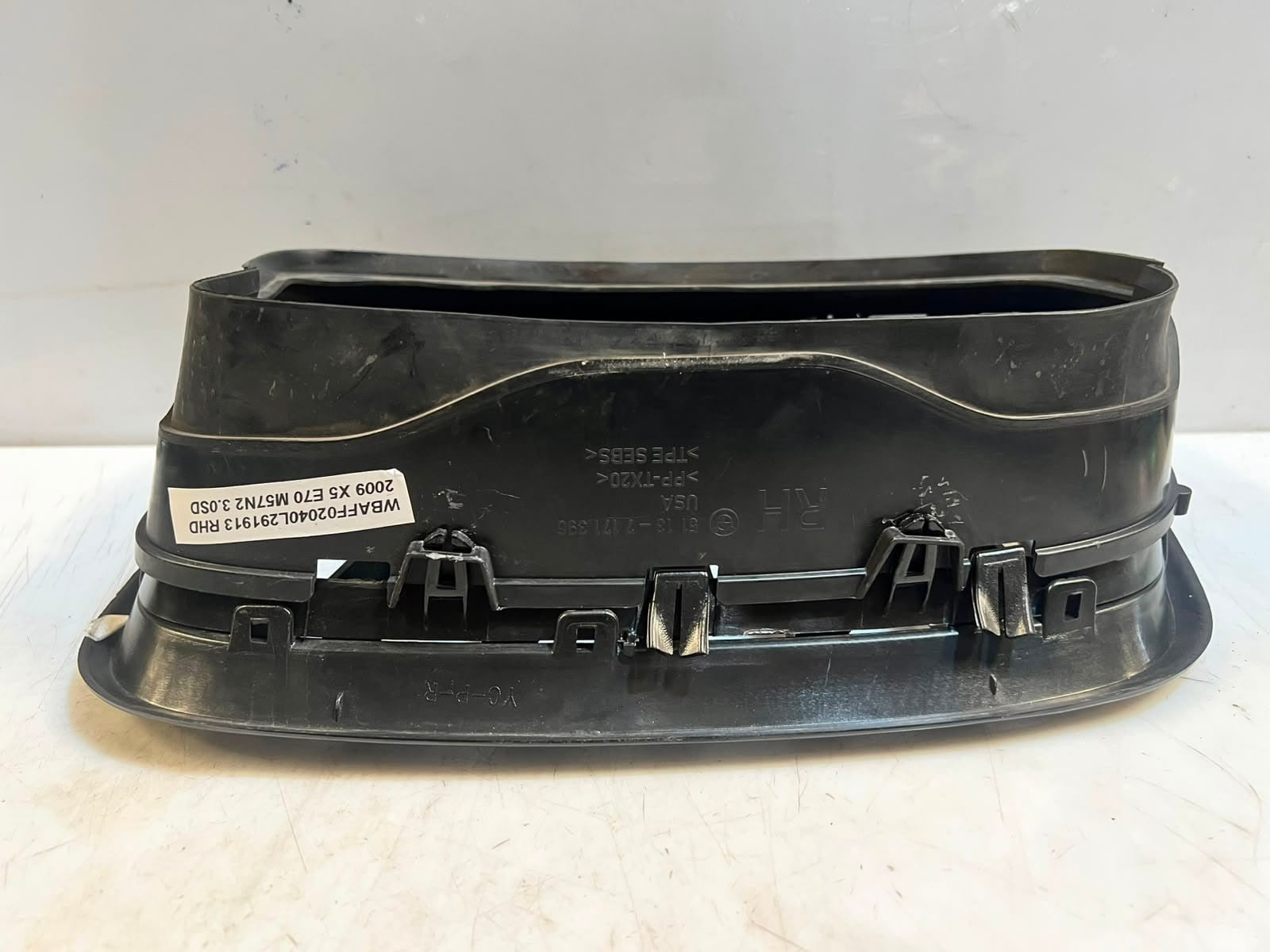 2007-2010 BMW X5 E70 and 5 Series GT F07 Front Kidney Grille 7171396 OEM