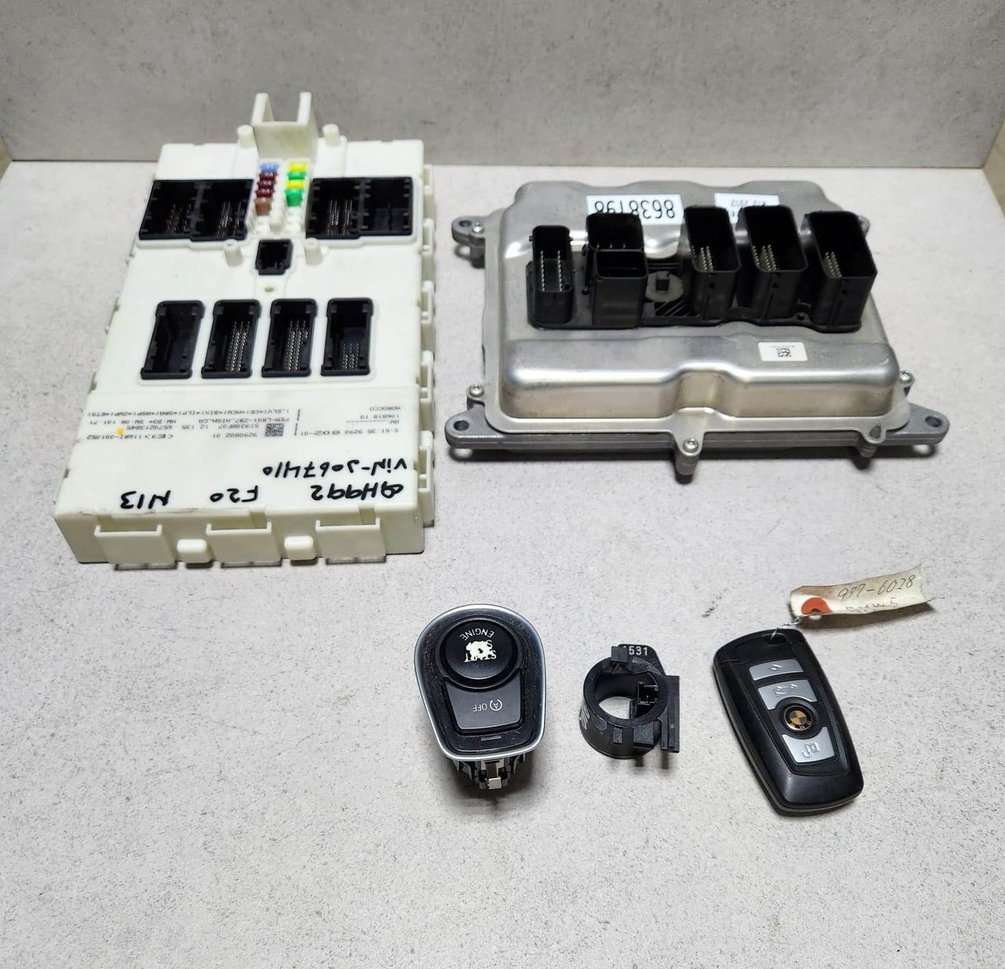 2012-2015 BMW 118i Engine Control Unit 8638198 N13 116i 316i F20 F30 ECU SET