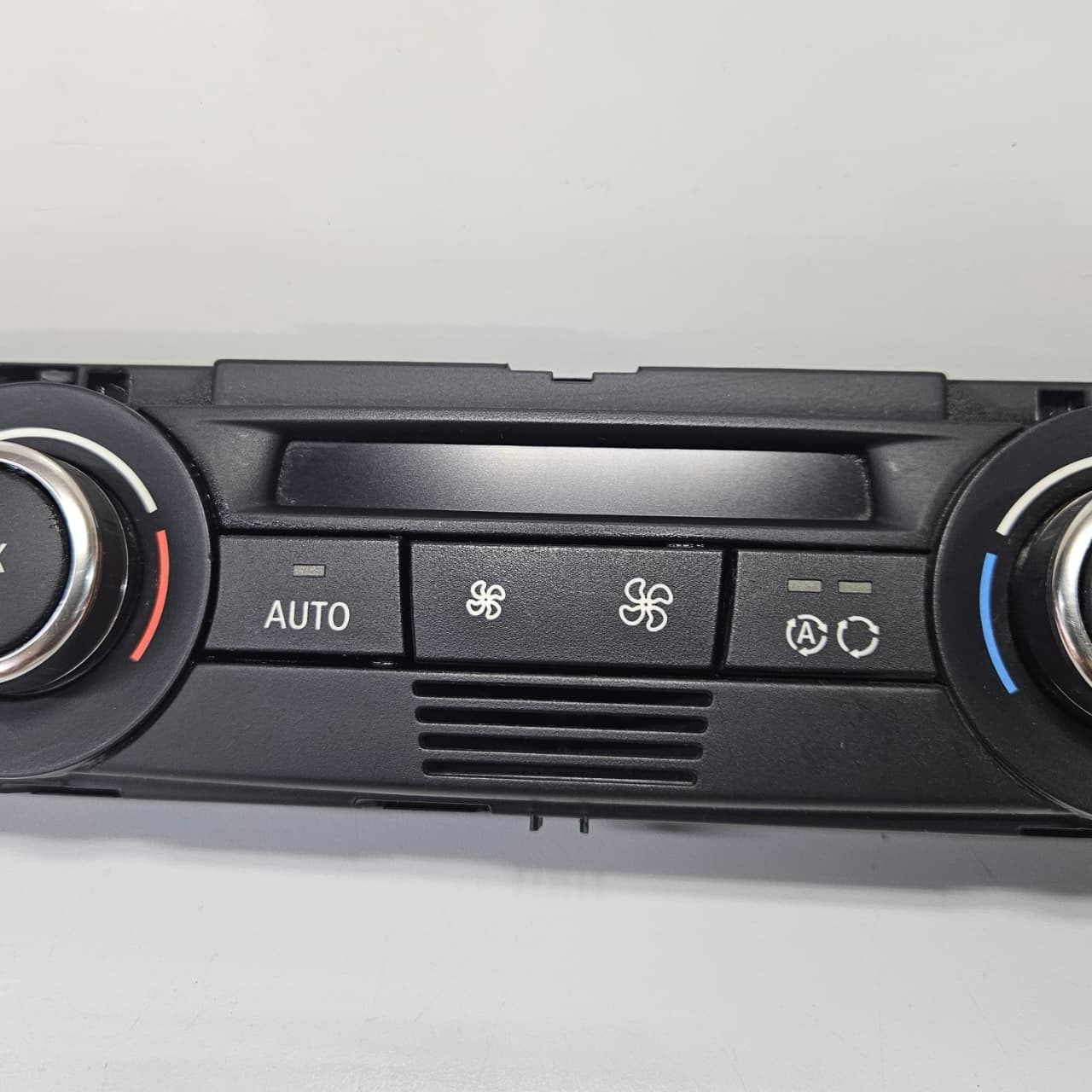 2007-2010 BMW  335i 328i Climate Control Panel 9162984