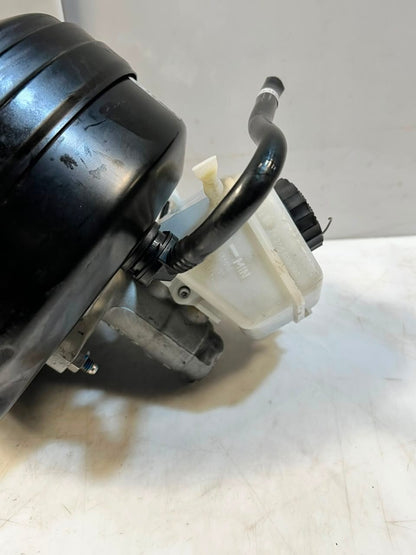2011-2019 BMW 1 Series F20 F22 F23 Brake Servo & Master Cylinder 6798419 OEM