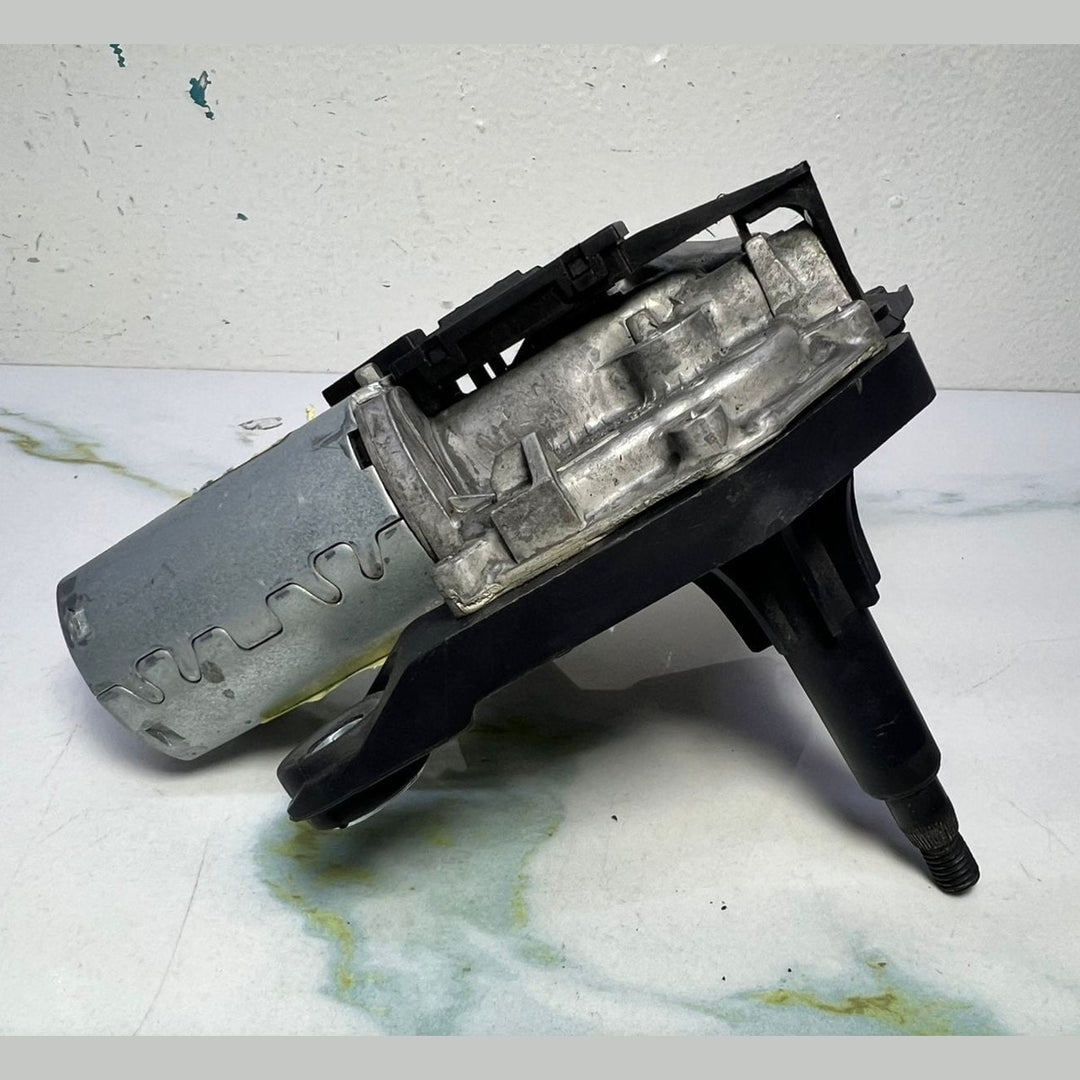 Mercedes Rear Window Wiper Motor A2518200042 ML W164 R-Class W251