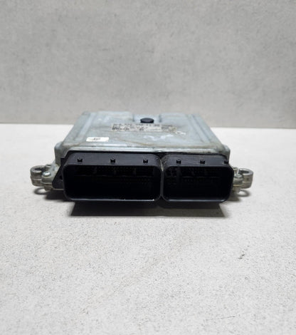 2010-2016 Mercedes-Benz E350 Engine Control Unit A6429001100