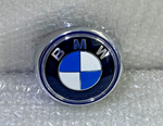 Bild in die Galerieansicht laden, OEM BMW X6 E71 Rear Boot Trunk Emblem Badge Logo Plaque 7196559