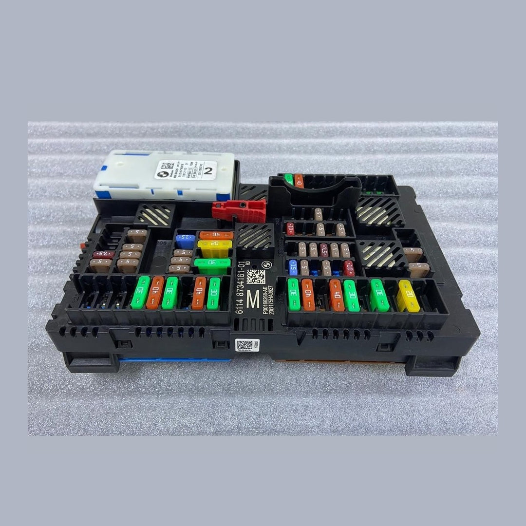 OEM BMW 330I M340 G20 POWER SUPPLY FUSE BOX CONTROL MODULE 8734161