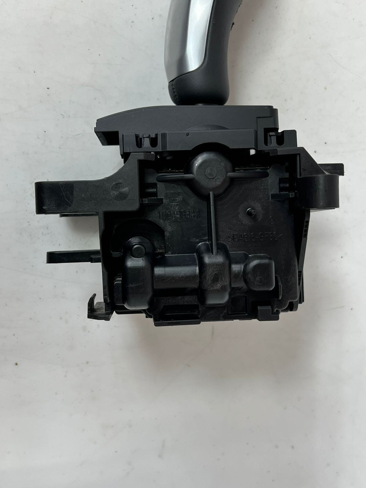 BMW 5' 7' F10 F11 F07 X3 F25 F01 F02 Automatic Gear Selector 9291527 OEM