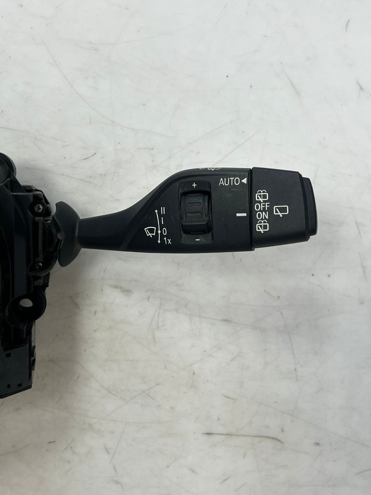 2014-2021 BMW X1 F45 F46 F48 F15 F85 Steering Column Stalk Assembly 9305954 OEM