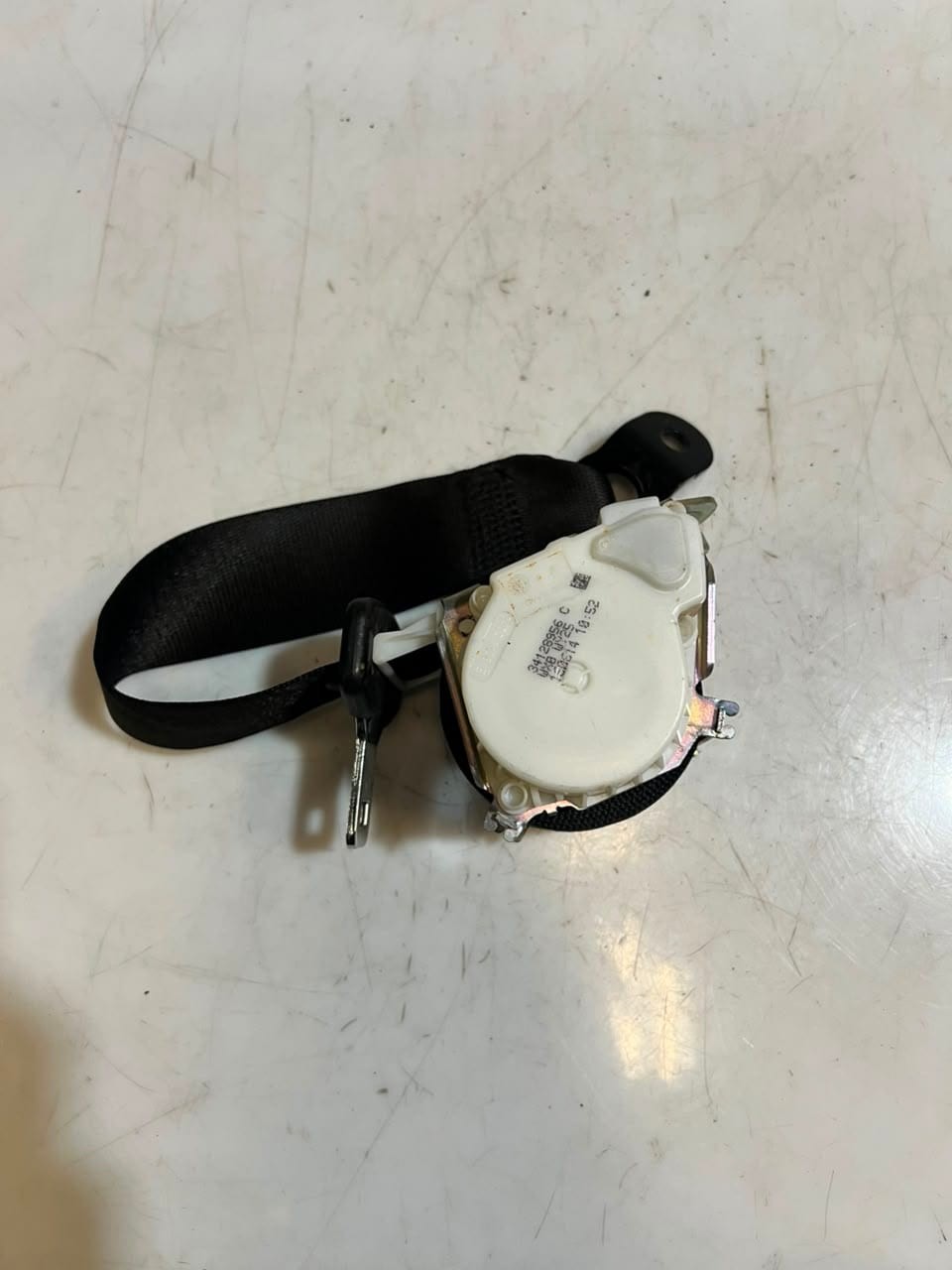 2022 BMW i3 Rear left Seat Belt 34128956 OEM