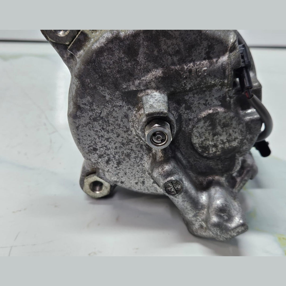2021-2023 BMW 540i Air Conditioning Compressor Assembly 7948809