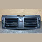 2008-2010 Mercedes W204 C-Class Front Center Dashboard  Heater A/C Air Vent