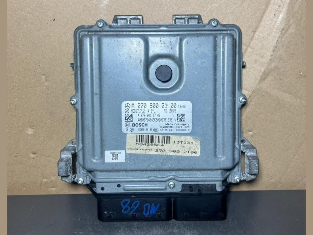12-18 Mercedes W246 CLA GLA Engine Control Module Unit ECM ECU A270 9002100 OEM
