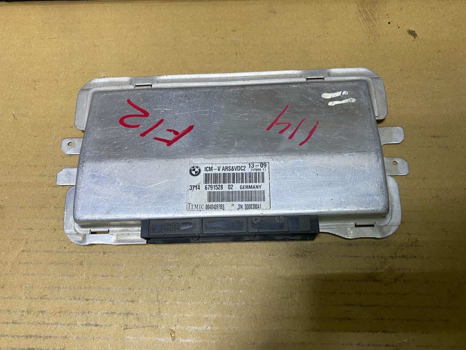 2009-2016 BMW 535i Control Unit Vdc 6791528 F07, F10, F11, F12, F13 and F01, F02