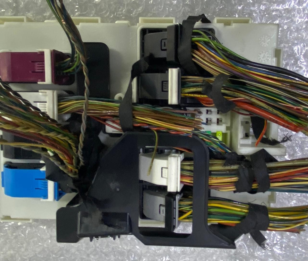 OEM BMW X5 F15 N55 ENGINE CONTROL UNIT DME ECU SET 8639582 BOSCH