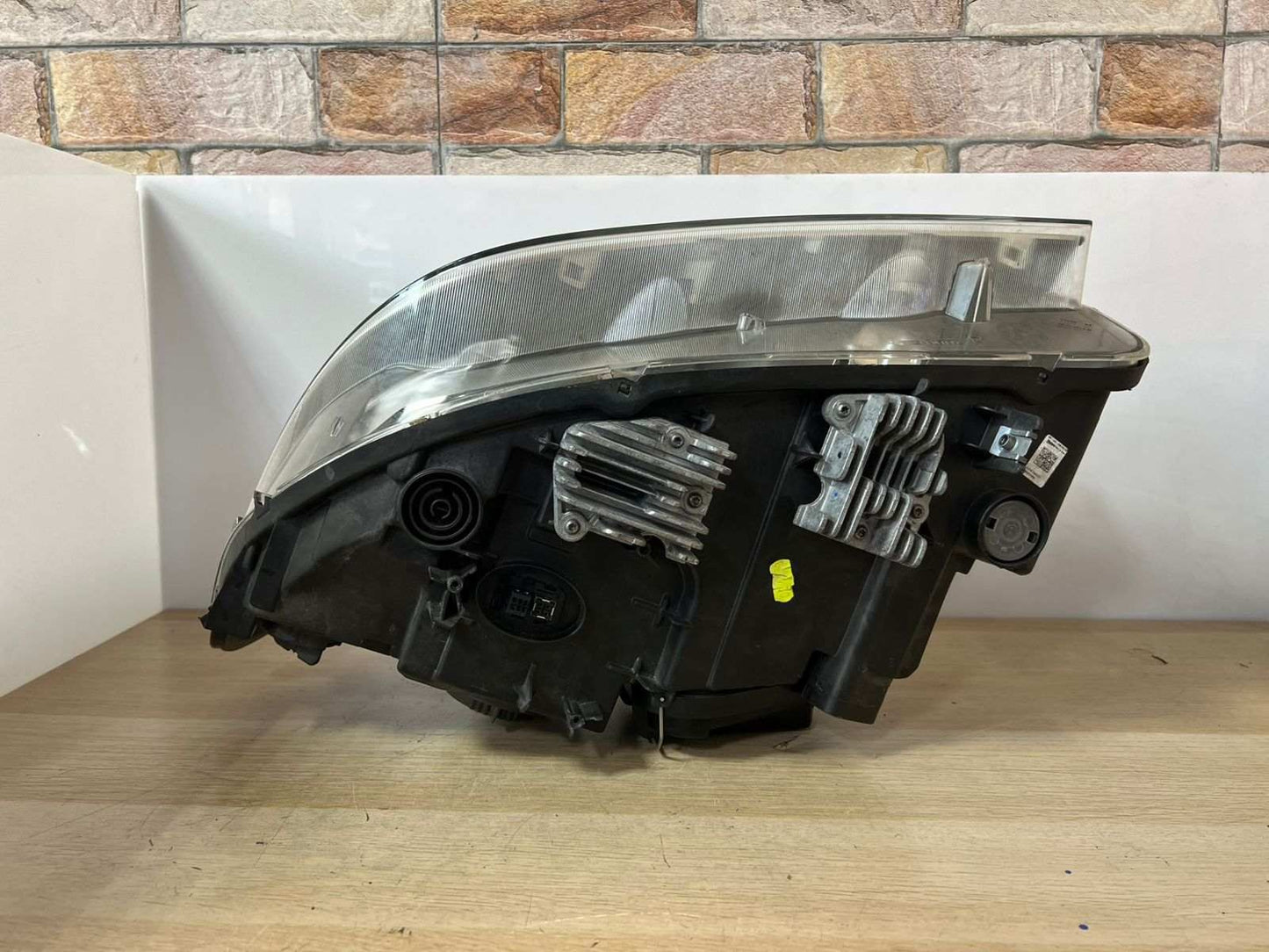 2014 BMW X1 E84 LCI RHD Headlight Bi-Xenon Light Right 7290242 ECE