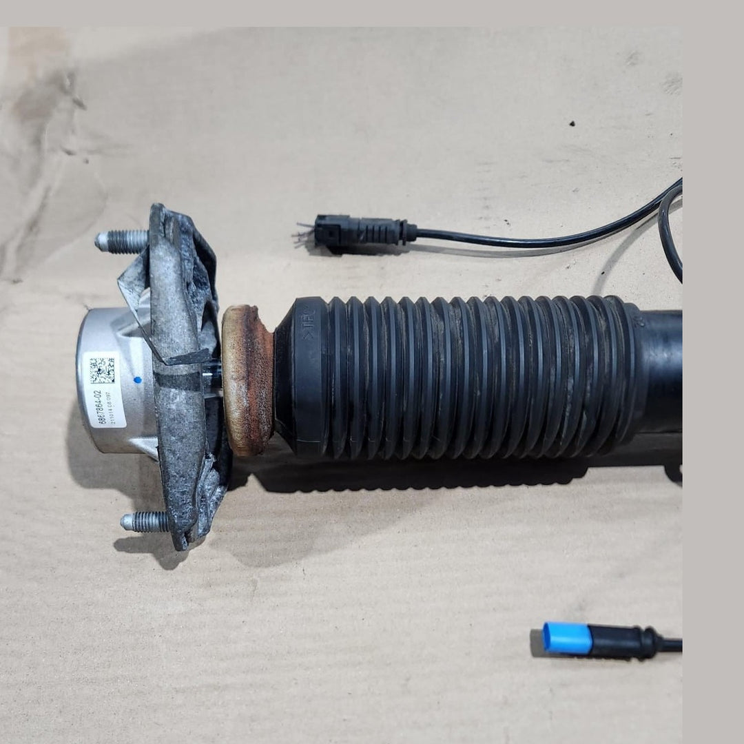 2014-2018 BMW X5 Rear Shock Absorber 6867867 X5 F15 and X6 F16