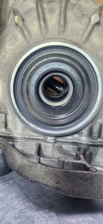 Load image into Gallery viewer, BMW 530d Rear Axle Differential 8632067 5 Series G30 G31 225AL I=2,47 B57 DIESEL