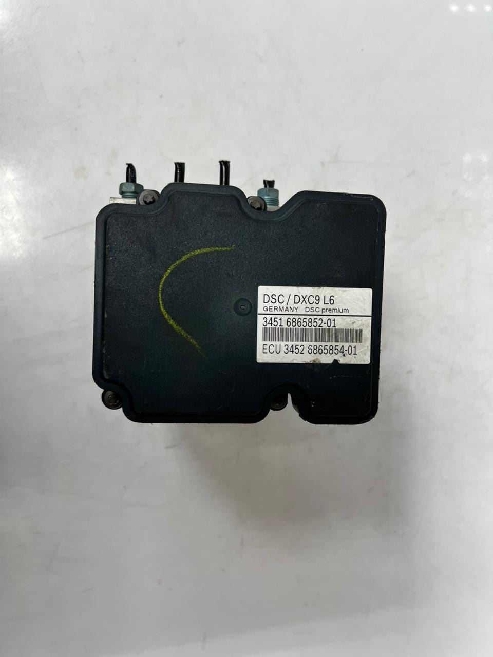 2012-2016 BMW 5 Series F10 F11 535i Abs Pump Control Module 6865852 OEM