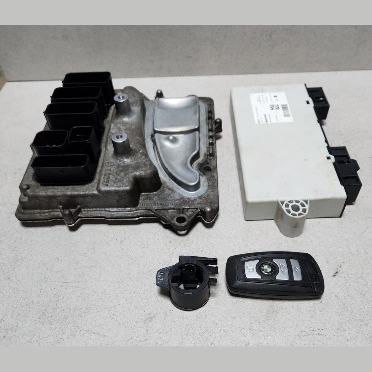 2011-2012 BMW 535i F10 Engine Control Unit 7629420 F07 F10 N55  X3 F25 ECU SET 