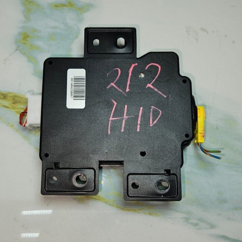 10-14 Mercedes W212 E400 E-Class Hybrid Fuse Box Control Module A000 5406050 OEM