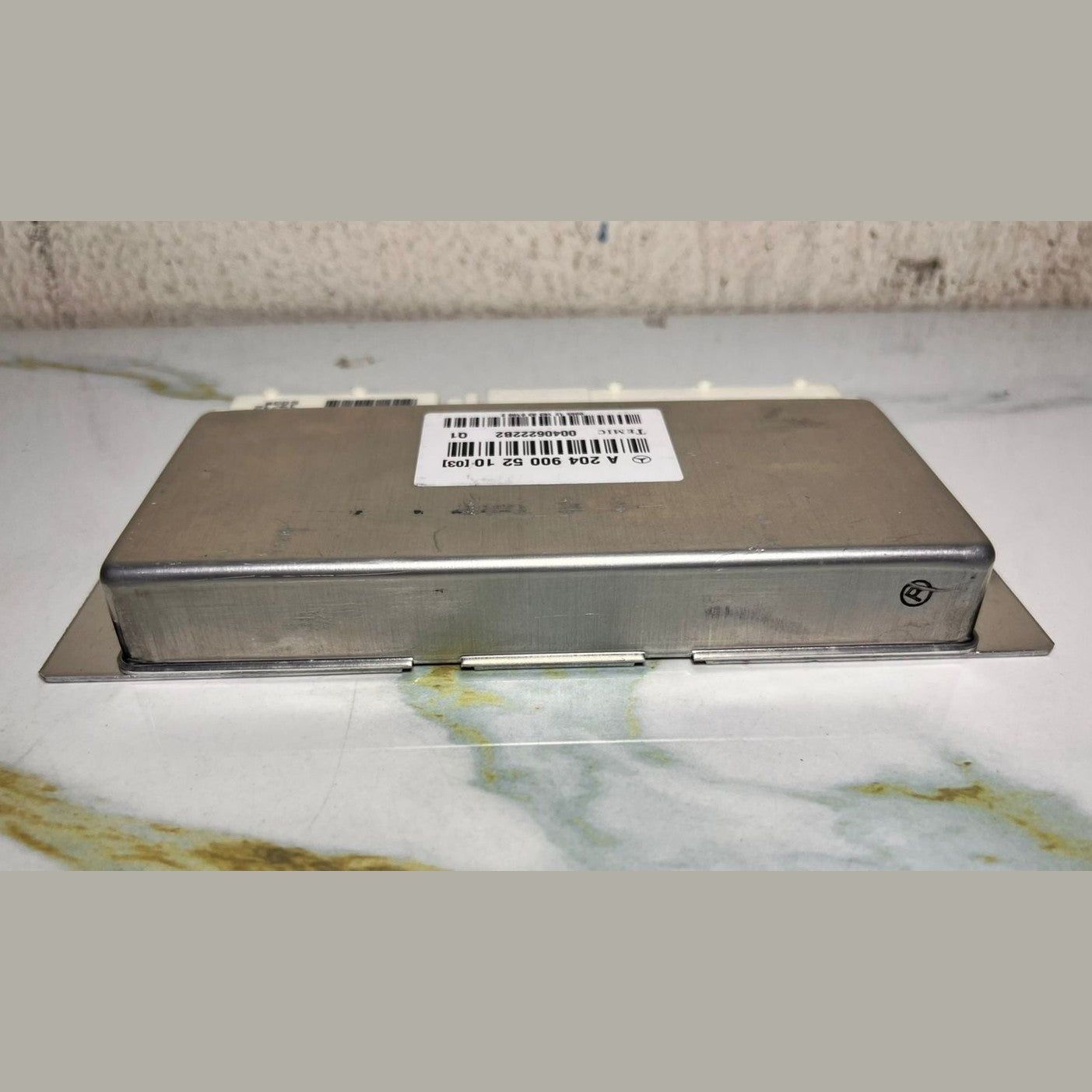 2011-2015 Mercedes-Benz W204 C180 Control Unit A 204 900 52 10