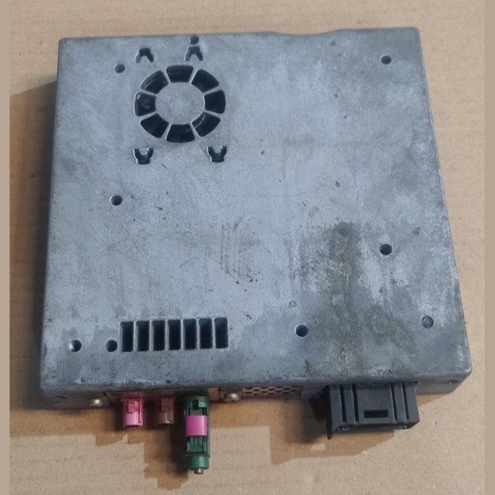 BMW F01 F02 7 SERIES TV MODULE CSR TV MODULE CSR 9226760
