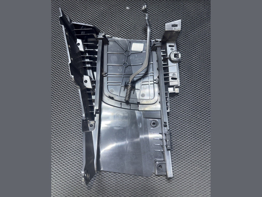 Bmw 650 2010-2012 Convertible Roof Rod Mechanism Cover Rear Right 7278317