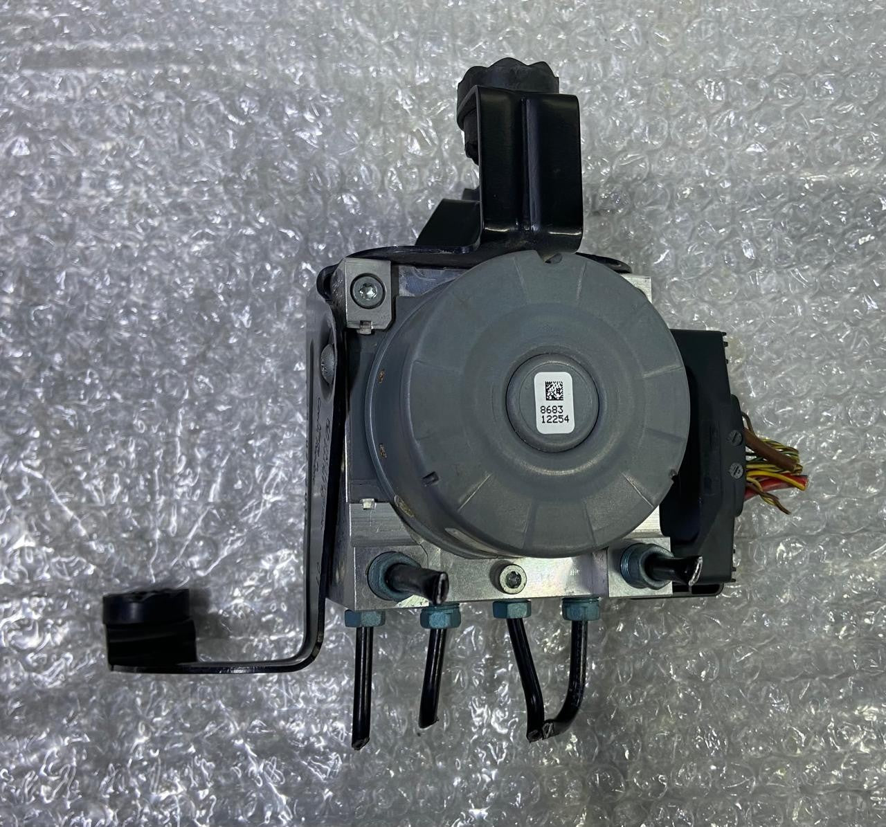 OEM BMW F20 F30 F32 ABS Anti-Lock Brake Pump Module 6871110 6871109