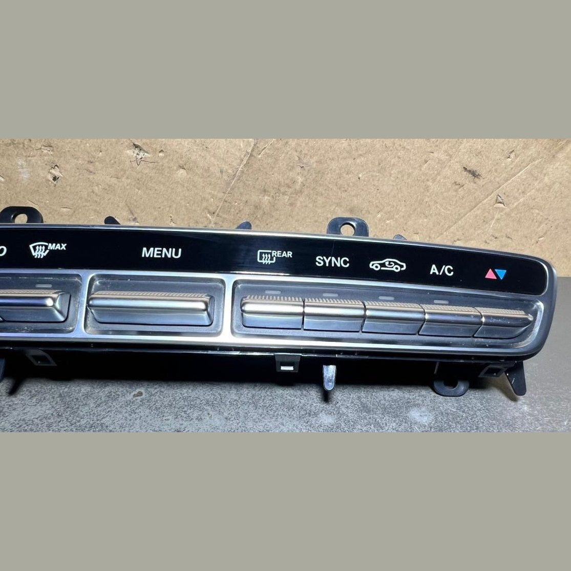 14–18 Mercedes Benz W205 C-Class AC Heater Climate Control Switch A205 9058813