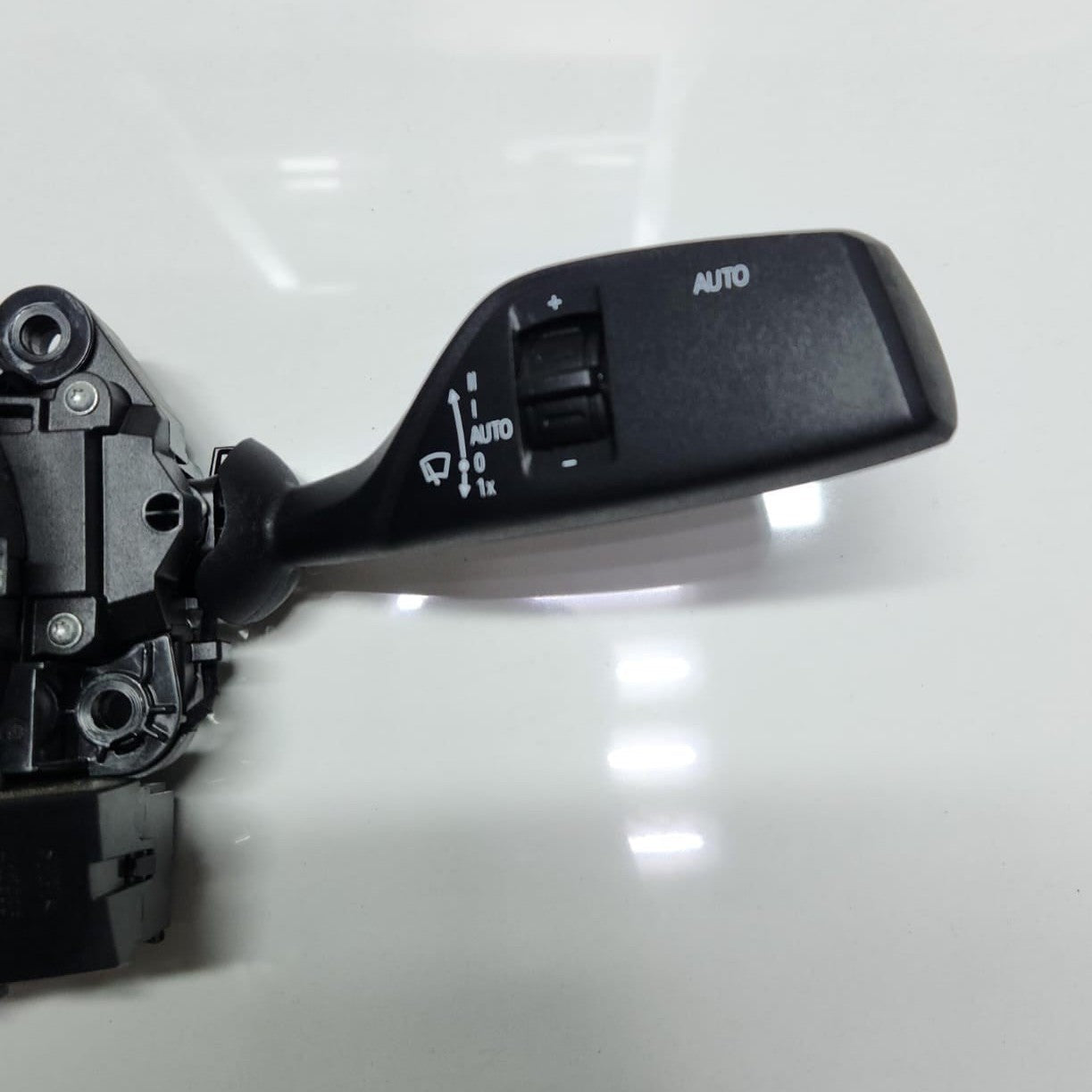 2019 BMW 3 Series Steering Column Switch Wiper Turn Signal Stalk 9436663 G20 G21