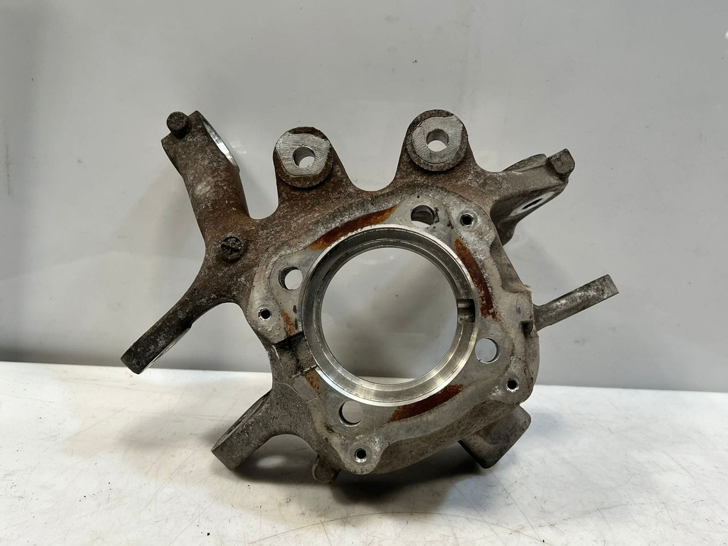 2011-2015 BMW 528i  5 Series F10 F11 AXLE Rear Wheel Bearing Hub 6793770 OEM